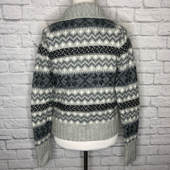 Aeropostale Button Down Cardigan - Picture 3 of 10